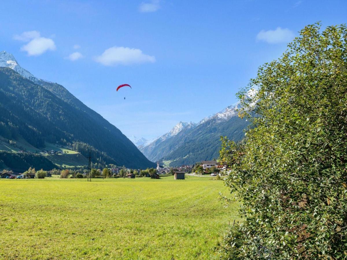 Plush Apartment With Mountain Views Neustift im Stubaital Exterior photo